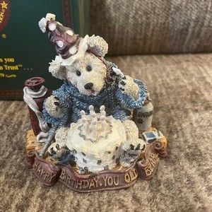 Vintage Boyds Bears Figurine, Gary. M. Bearenthal…Happy Birthday You Old Bear